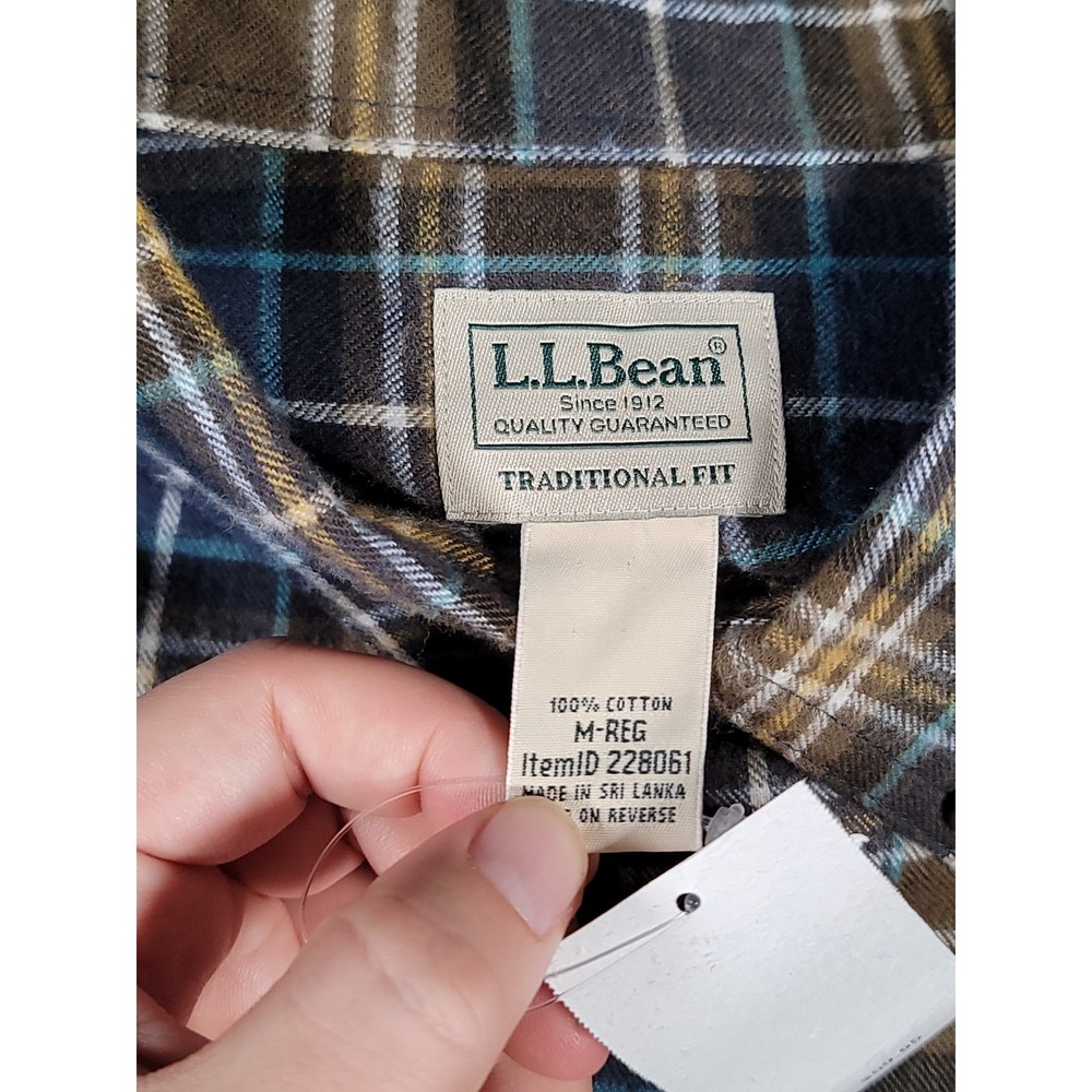 NWT LL Bean Scotch Plaid Flannel Shirt Medium Blue Brown Mens Traditional Fit - Picture 9 of 16
